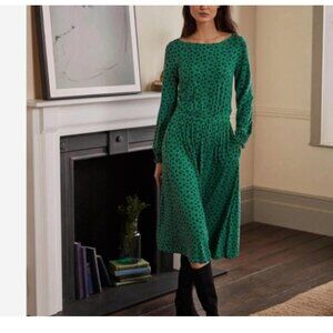 EUC Boden Evelyn Long Sleeve Jersey Midi Dress with Pockets | Size 6 | Green